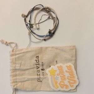 December 2020 Icicle Pura Vida Bracelets